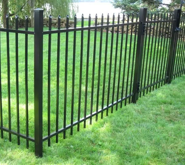 Fences & Gates project photo 19