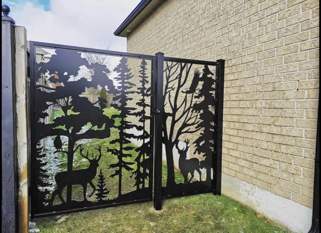 Fences & Gates project photo 52