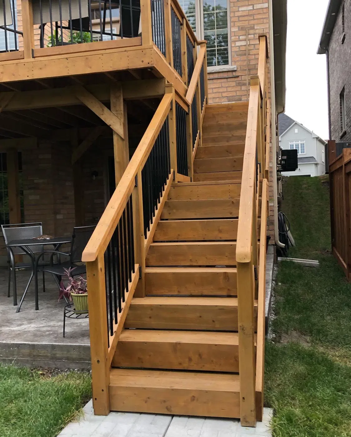 Decks project photo 13